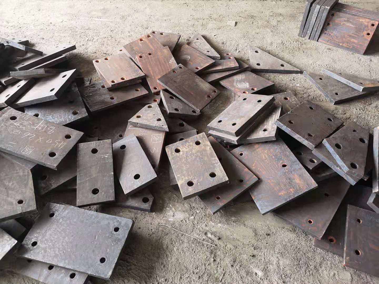 KmBTCr26��ĥ�r��